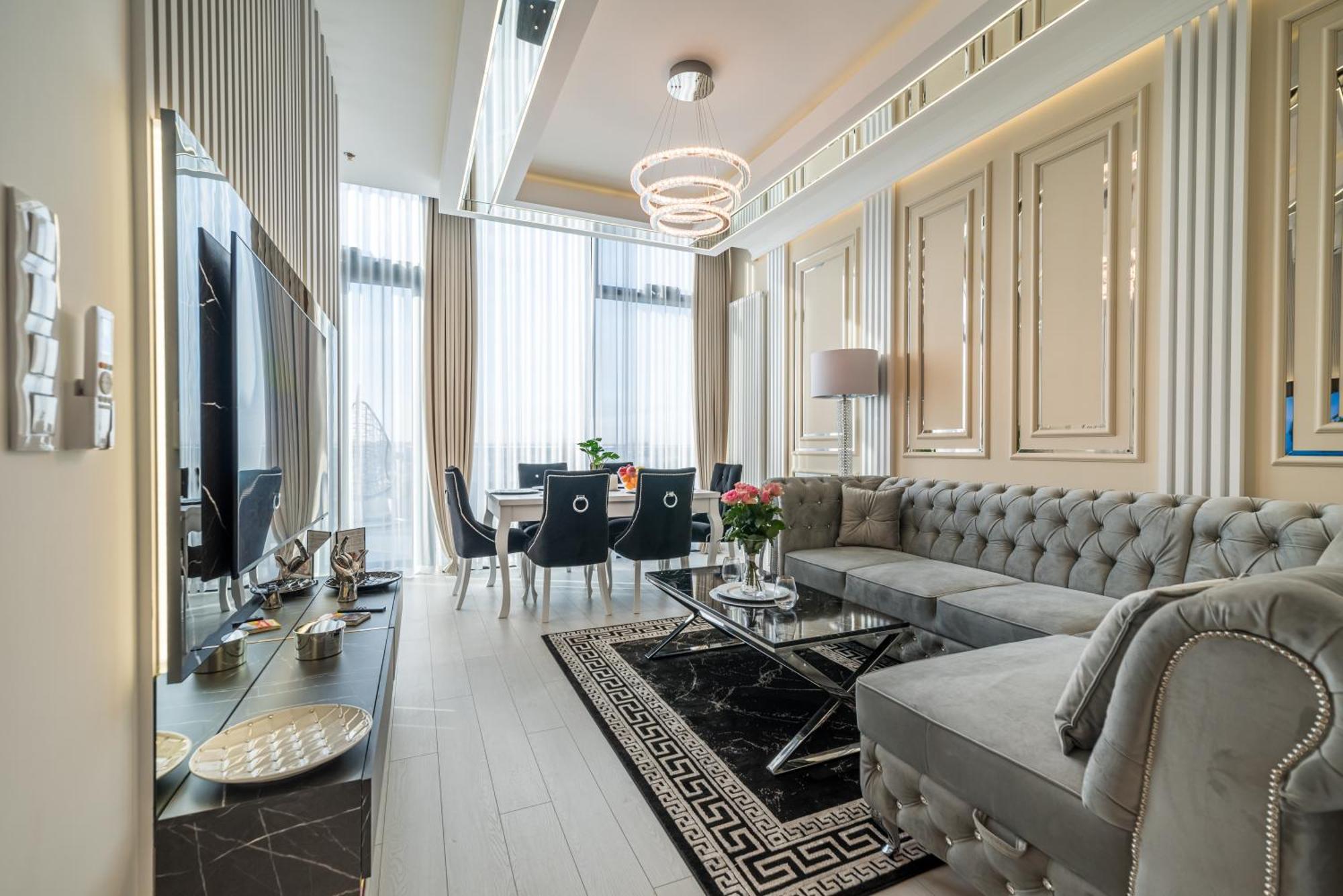 Q18 Aparthotel ビィドゴシュチュ エクステリア 写真